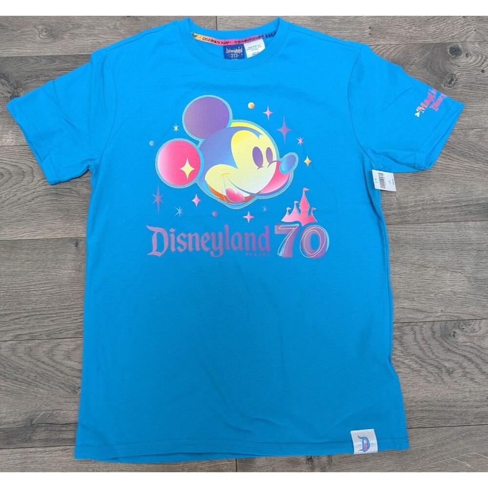 Disney T-Shirt 2025 Disneyland Resort 70th Anniversary Magic Key Tee S